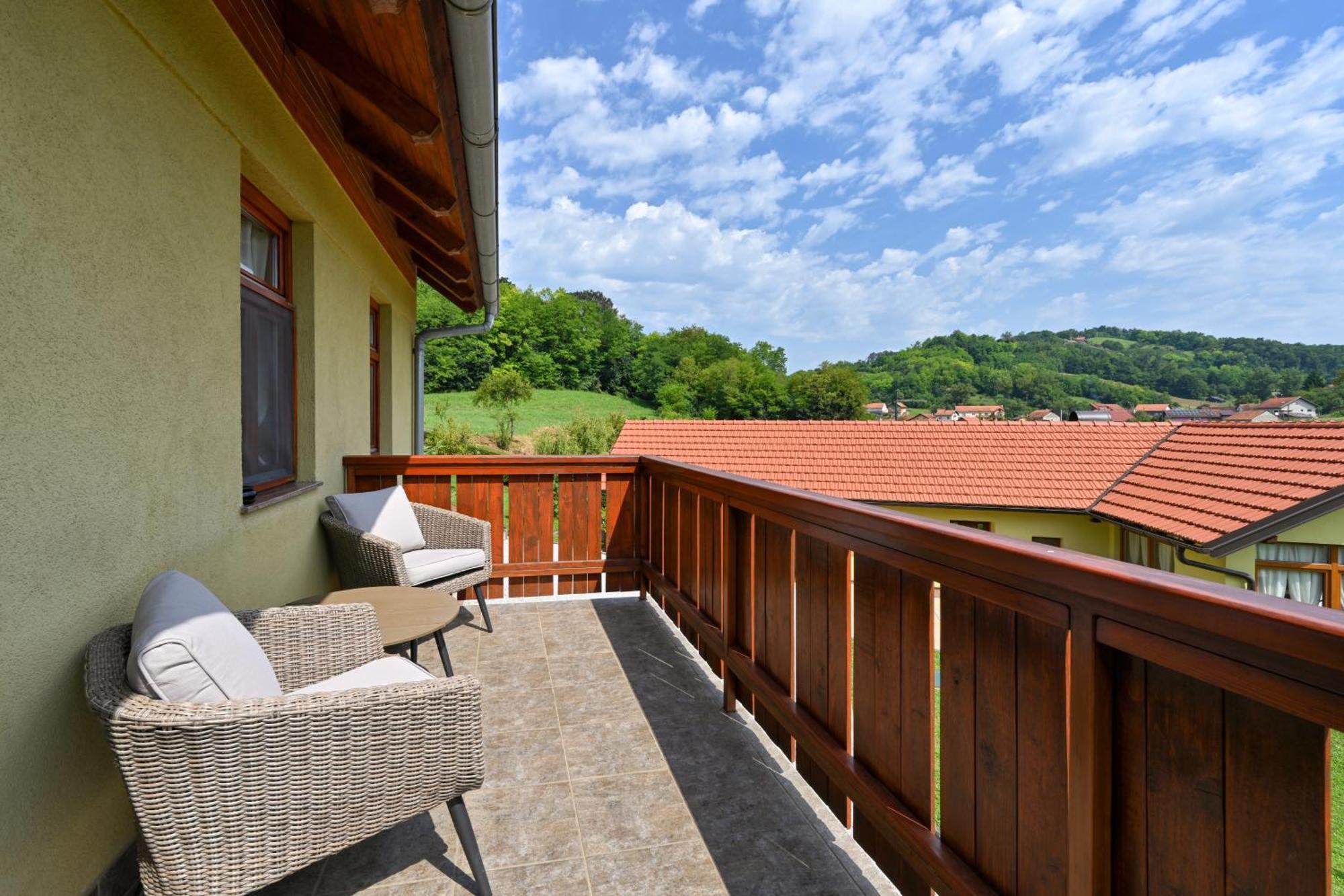 Ruralna Kuca 'Villa Zagorka' Za Odmor Sa Bazenom I Bocalistem Donja Pacetina Dış mekan fotoğraf