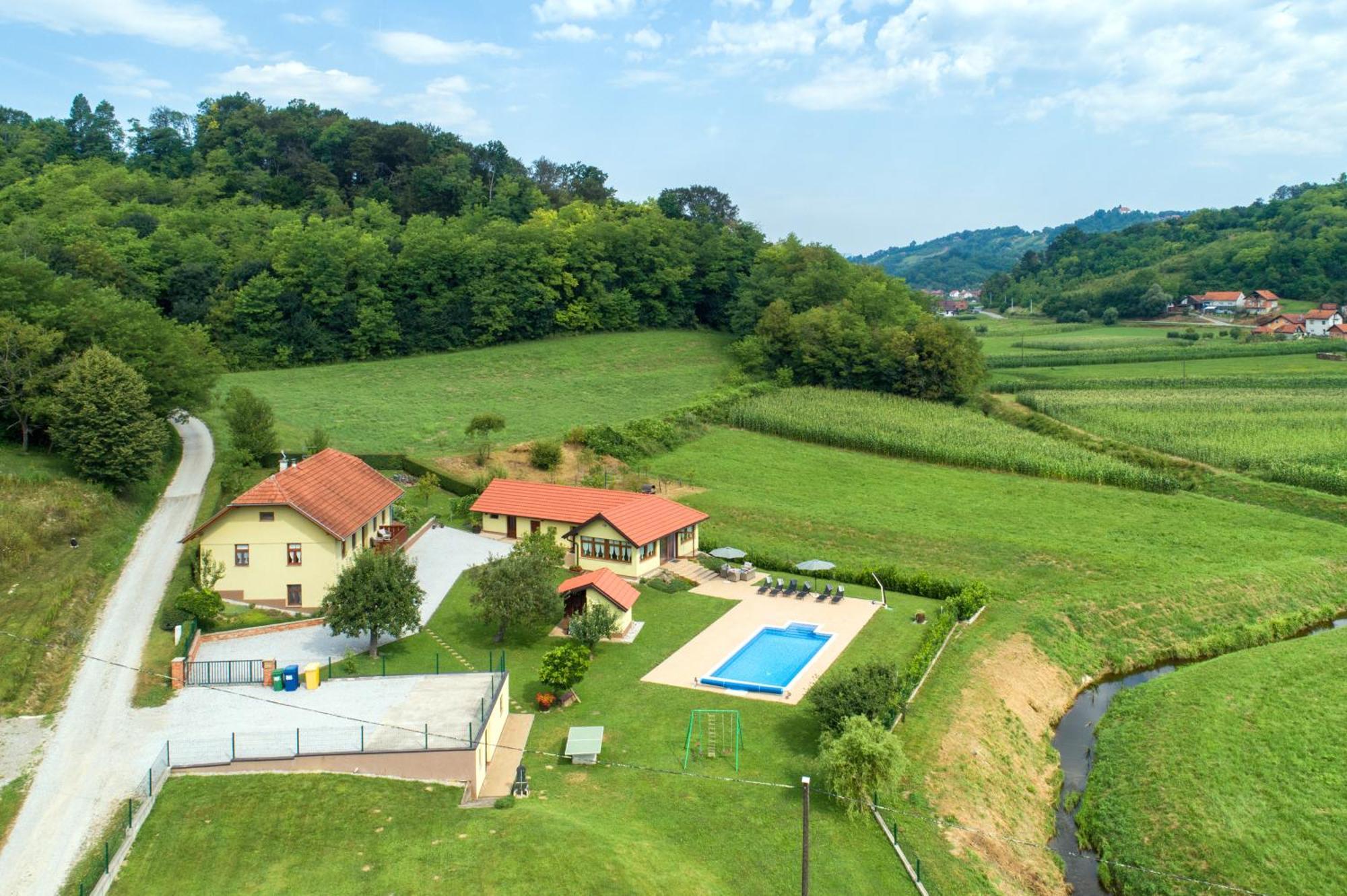 Ruralna Kuca 'Villa Zagorka' Za Odmor Sa Bazenom I Bocalistem Donja Pacetina Dış mekan fotoğraf